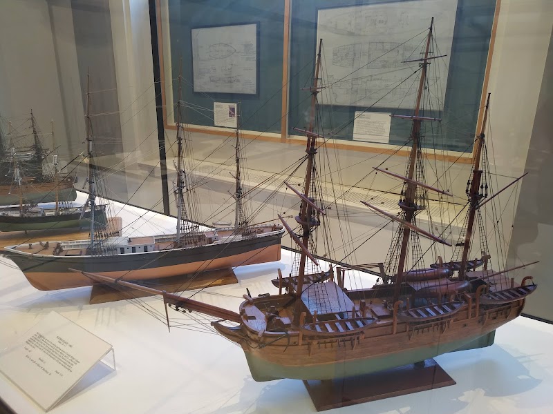 Hart Nautical Gallery, Boston