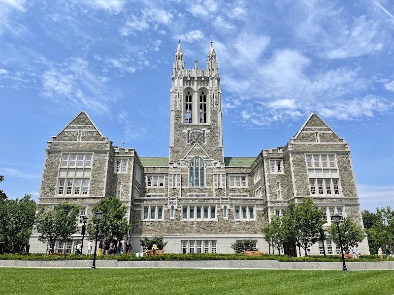 Boston College, Boston