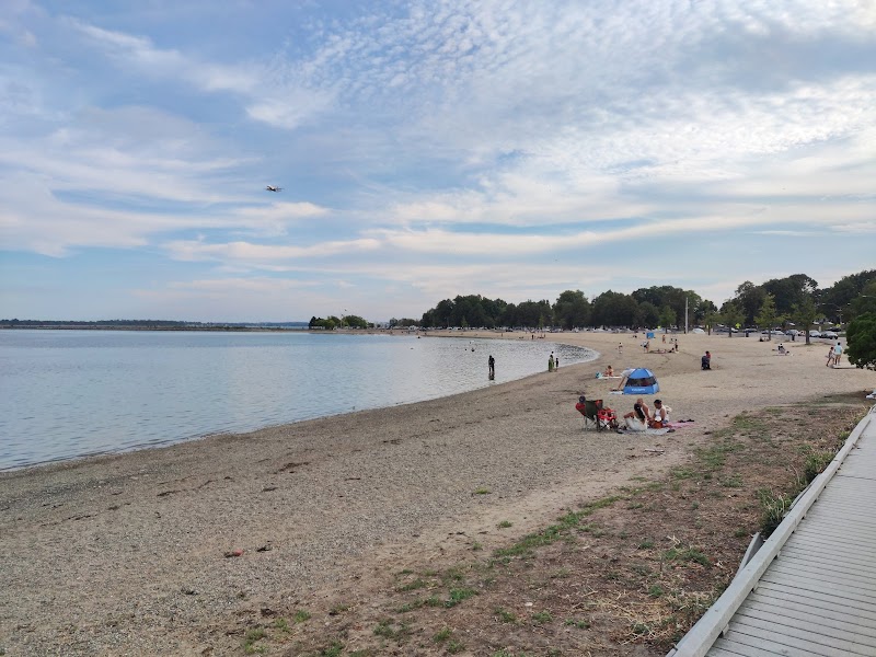 Pleasure Bay, Boston