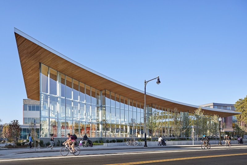 Cambridge Public Library, Boston