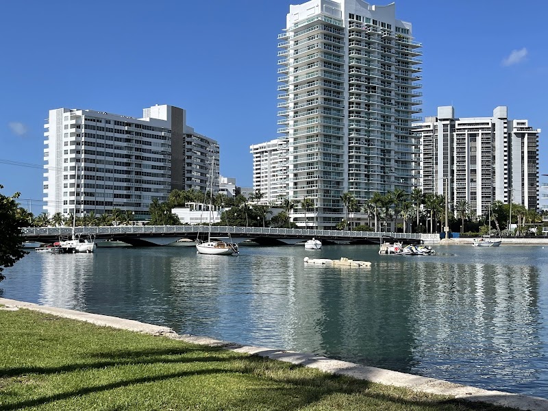 Maurice Gibb Memorial Park, Miami