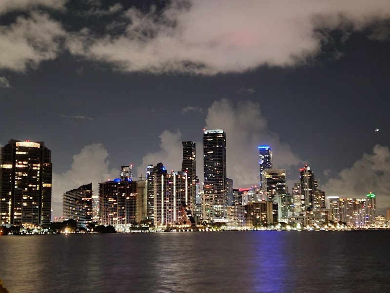 Rickenbacker Causeway, Miami