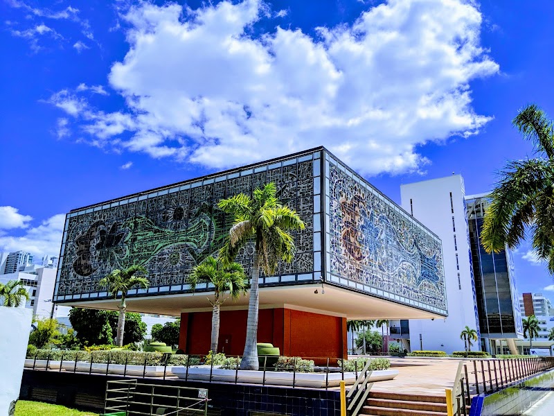 Bacardi Building, Miami