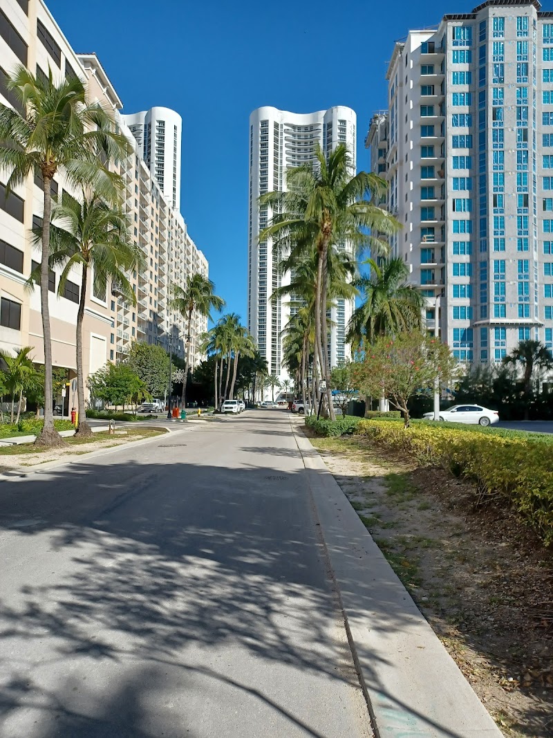 Trump Tower III, Miami
