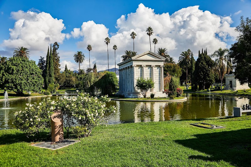 Hollywood Forever Cemetery, Los Angeles