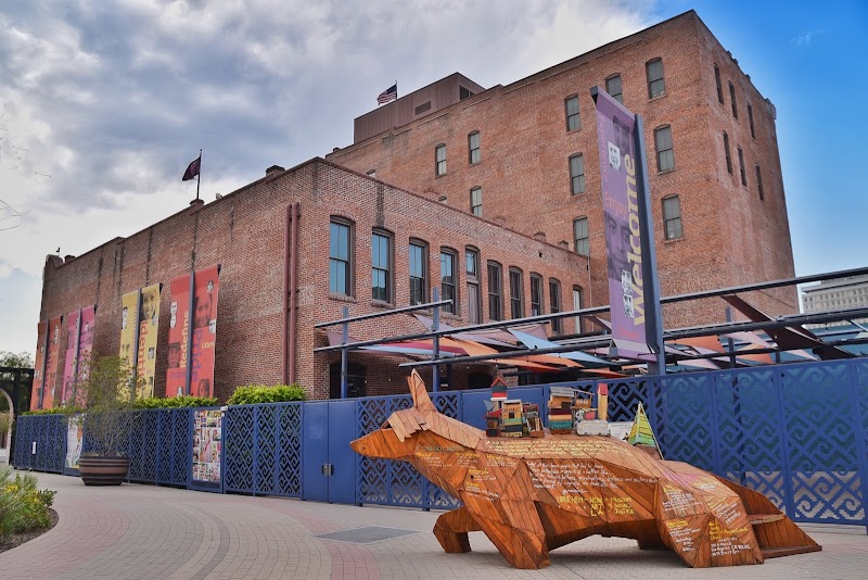 La Plaza de Cultura y Artes, Los Angeles