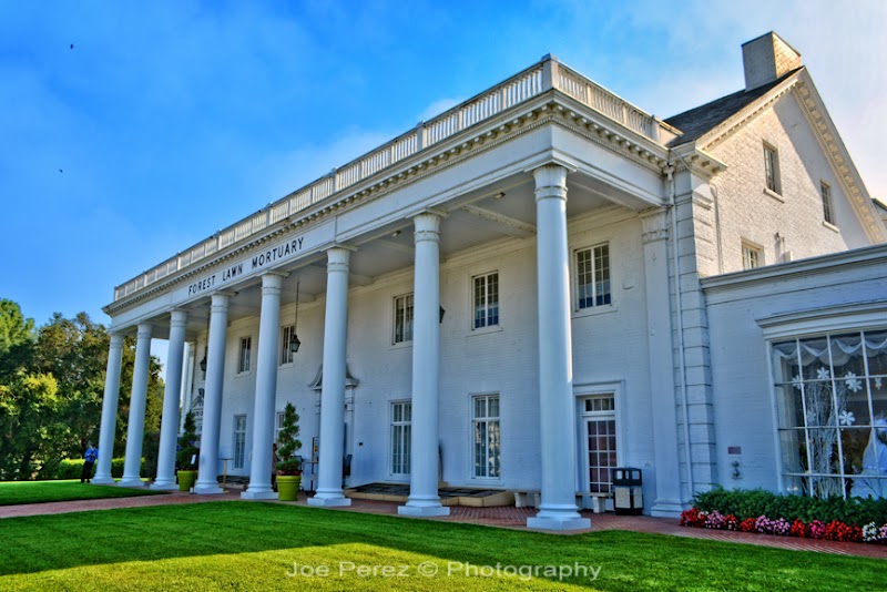 Forest Lawn Hollywood Hills, Los Angeles