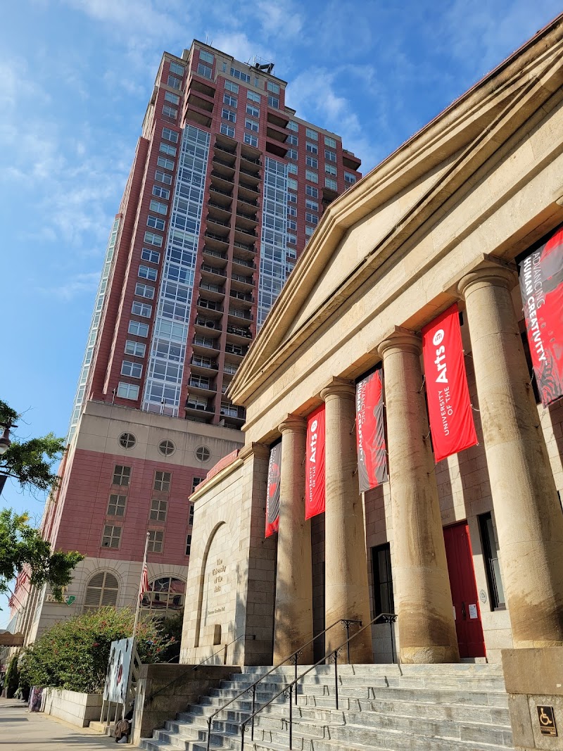 Suzanne Roberts Theatre, Philadelphia
