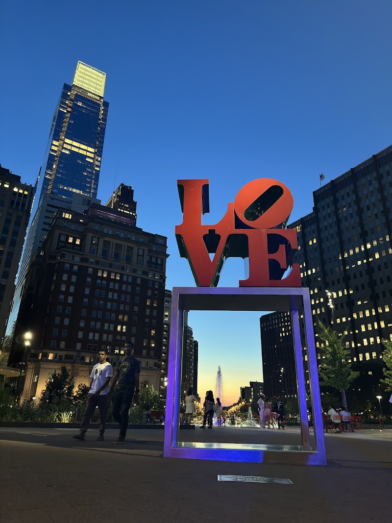 LOVE Sculpture, Philadelphia